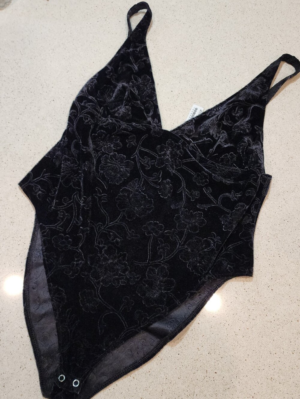 Forever 21 XL Black Floral Velvet Bodysuit